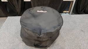 lot 95 image: Road Runner Soft Drum Gig Bag 18 x 22
