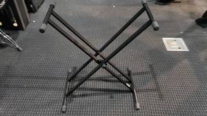 lot 133 image: Adjustable SLM Keyboard Stand