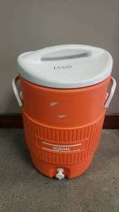 lot 274 image: Igloo Orange 5 Gallon Water Jug