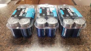 lot 307 image: NEW 3 Packs of 8 Batteries, Size D