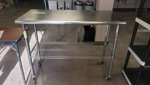 lot 333 image: Stainless Rolling Prep Table