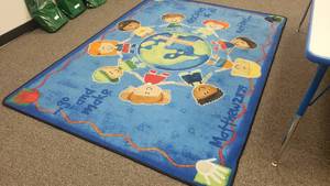 lot 356 image: Classroom Floor Rug.  55 x 78