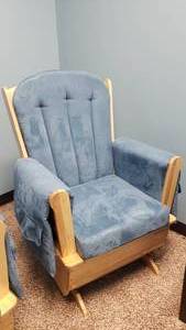 lot 363 image: Foundations Wooden SafeRockerGlider.  VERY Comfortable