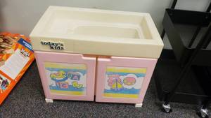lot 381 image: Todays Kid Toddler Play Doll Changing Table Cabinet