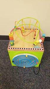 lot 404 image: Battat Wooden Activity Center