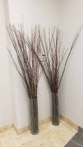 lot 443 image: Pair of 27 Tall Glass Vases w Willow Branches
