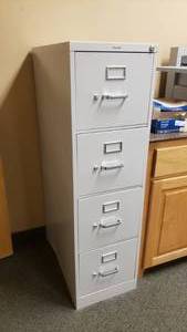 lot 467 image: HON 4-Drawer File Cabinet