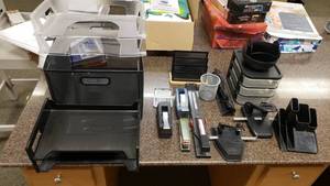 lot 475 image: Large Lot of Misc Office Supplies.