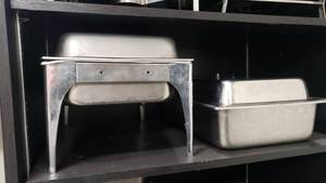 lot 511 image: Lot of 2 8QT Full Size Chafing Dishes