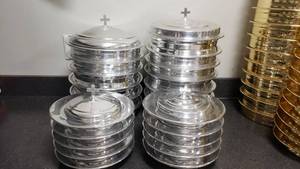 lot 519 image: Lot of 23 Silver Communion Trays.  13 Cup Trays & 10 Bread Plates