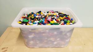 lot 566 image: Large Bin Full of Legos