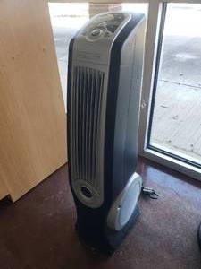 lot 623 image: Lasko Tower Blower Fan w Remote