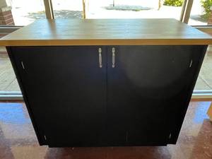 lot 626 image: Large Rolling Storage Cabinet w Butcher Block Top.  Measures 49 x 43 x 25.5