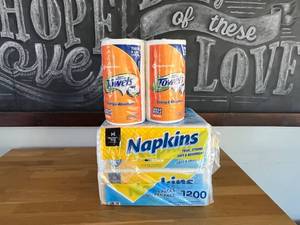 lot 629 image: Lot of Napkins & Paper Towels