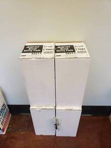 lot 672 image: 4 Boxes of Bear-Tex Black Utility Pads