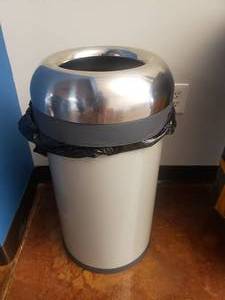 lot 690 image: Round Open Mouth Trash Can