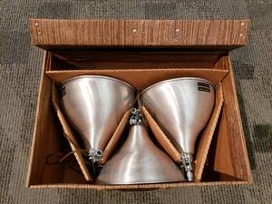 lot 738 image: Lot of 3 1940s Vintage Acme-Lite Portable Photo Studio Light Kit