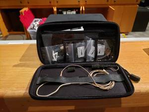 lot 788 image: Lot of 5 Countryman Low Profile Ear Piece Microphones