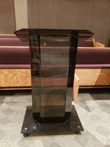 lot 816 image: Rolling Clear Acrylic Church Pulpit