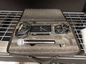 lot 925 image: Shure PGXD Wireless Microphone Set w Case
