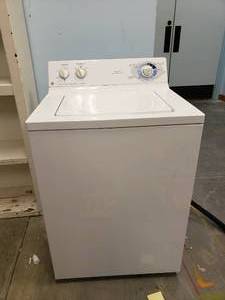 lot 975 image: GE Model WHDSR315D5WW High Efficiency Top Load Washing Machine