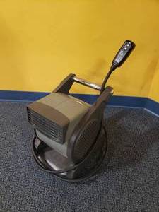 lot 987 image: Air King Model 9555 Commercial Grade Pivoting Blower