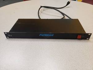 lot 995 image: Furman RP-8 1800Watt Power Conditioner