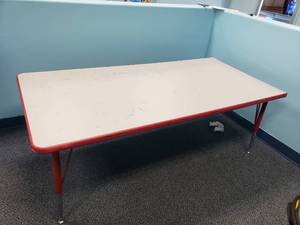 lot 1092 image: Rectangle Adjustable Height Classroom Table.  62 Long