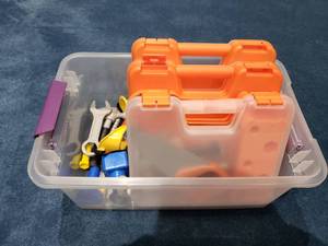 lot 680 image: Tote of Play Tools