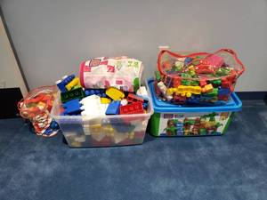lot 1178 image: 3 Large Contianers FULL of Mega Bloks