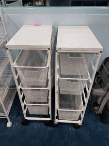 lot 1236 image: Set of 2 Elfa Rolling Cabinets w Wire baskets