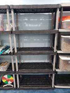 lot 1278 image: Rubbermaid Plastic Garage Shelf.  CONTENTS NOT INCLUDED
