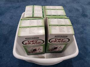 lot 1289 image: Lot of 4 NEW Rust-Oleum Dry Erase Kits