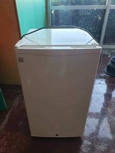 lot 1318 image: GE SFR03BAPAWW 3.2 Cu Ft. Compact Refrigerator