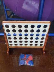 lot 1331 image: Oversize Connect 4 Game
