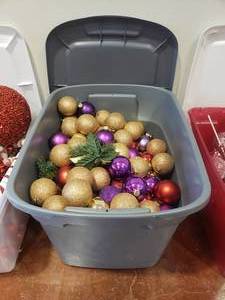 lot 1359 image: Tote Full of Christmas Ornaments