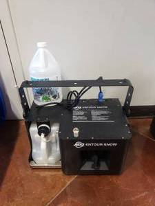lot 1367 image: ADJ Entour Snow Snow Machine w Extra Liquid