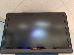 lot 1407 image: Magnavox 42MF438BF7 42 LED TV