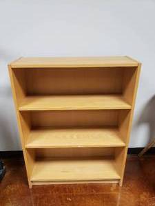 lot 1448 image: 3 Shelf Wooden Bookcase.  32 x 42 x 11