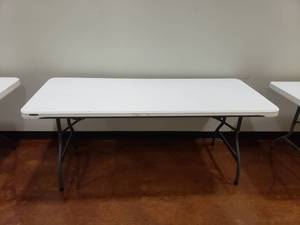 lot 1456 image: Lifetime 6 Folding Leg Banquet Table
