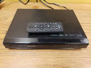 lot 1487 image: Philips DVP2880 DVD Player w Remote