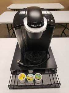 lot 1489 image: Keurig Model K40 Coffee Maker w K-Cup Metal Dispenser Drawer