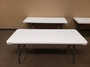 lot 1493 image: Lifetime 6 Folding Leg Banquet Table