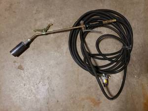 lot 1584 image: Magnum Propane Torch Kit w Hose