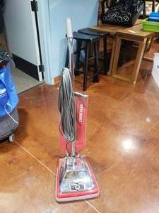 lot 1590 image: Sanitaire Commercian Model SC886 Upright Vacuum