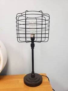lot 1625 image: Industrial Themed Tabletop Lamp