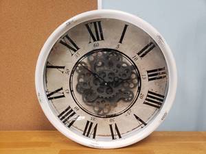 lot 1626 image: Moving Gear Wall Clock