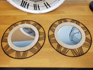 lot 1627 image: Pair of Accent Wall Mirrors