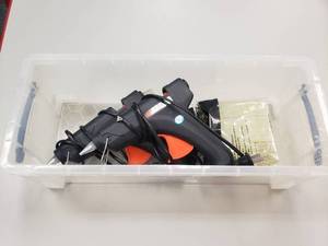 lot 1634 image: Lot of 2 Glue Guns