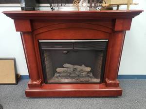lot 1649 image: Electric Rolling Fireplace w Wood Surround & Mantle